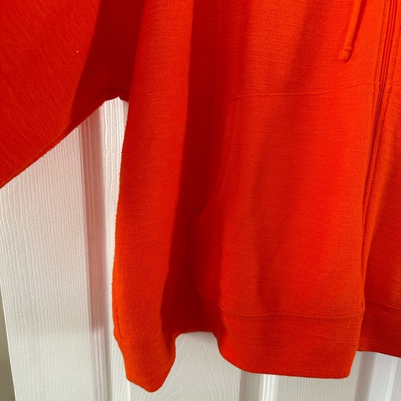 XXL Old Navy Zip-up - Picture 3 of 5